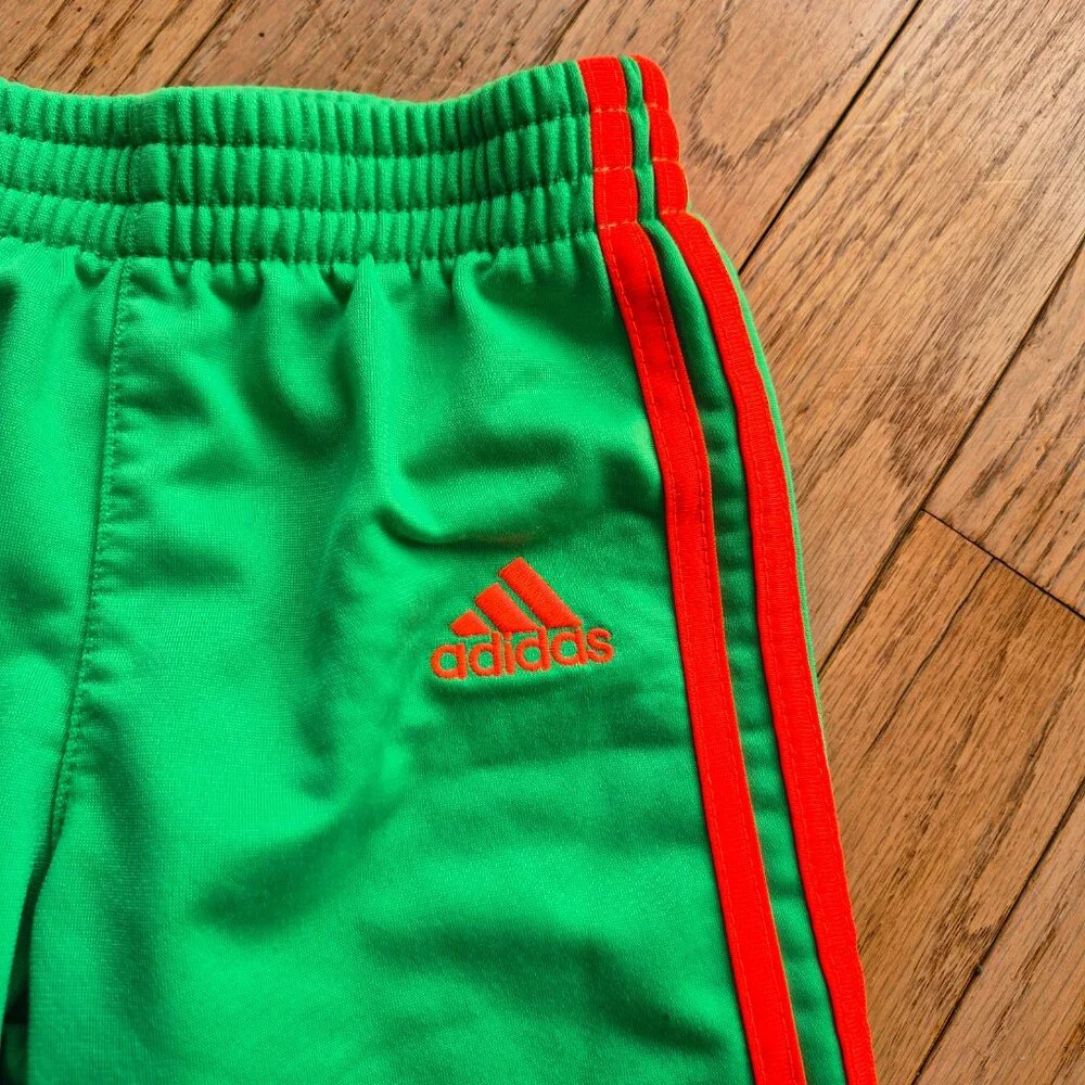 Adidas Originals Adicolor SST Superstar Track Pant Baby 12 months - Picture 2 of 7